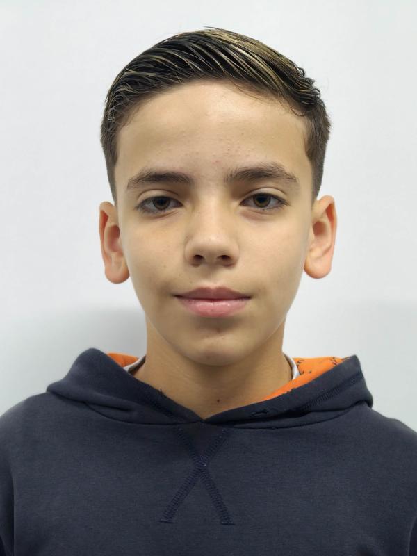 Caio Almeida Esteves - Colégio Unisuz