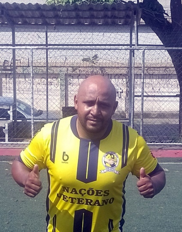 Zé