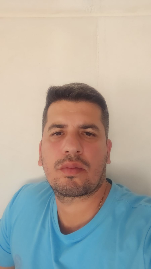 Junior