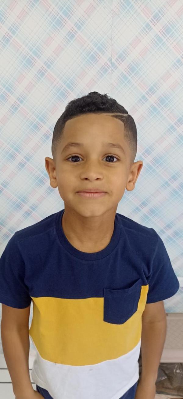 Vini - Formação