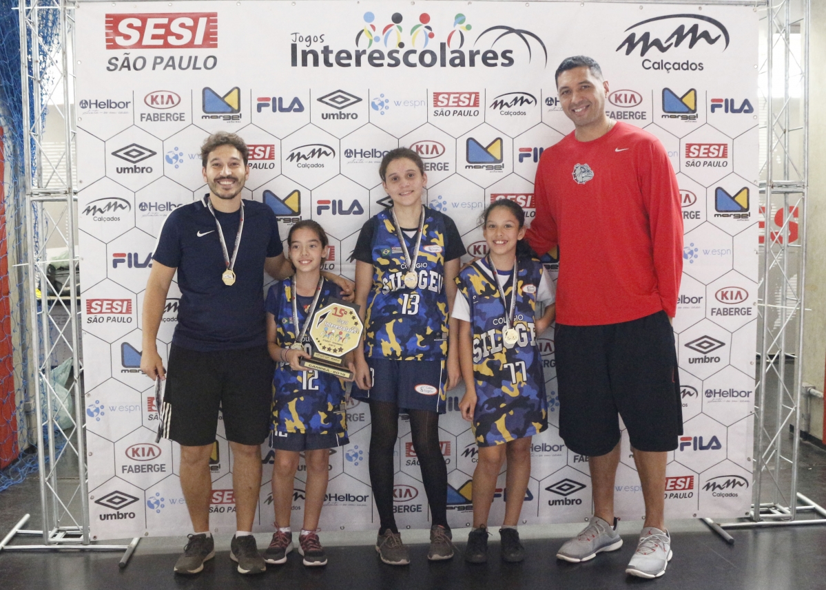 Silogeu ganha 2 títulos no Basquete Street do 15º Jogos Interescolares MM Calçados