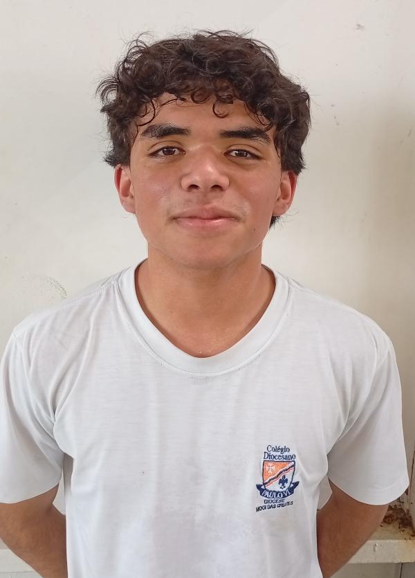 Joao - Colégio Diocesano Paulo VI 